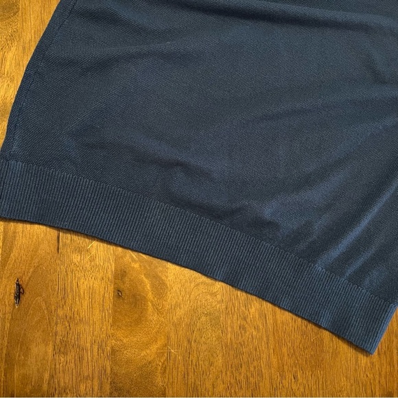 NWT Men's Navy Blue Sweater Long Sleeve Free Assembly Soft Cozy Comfy Neutral - Picture 11 of 15